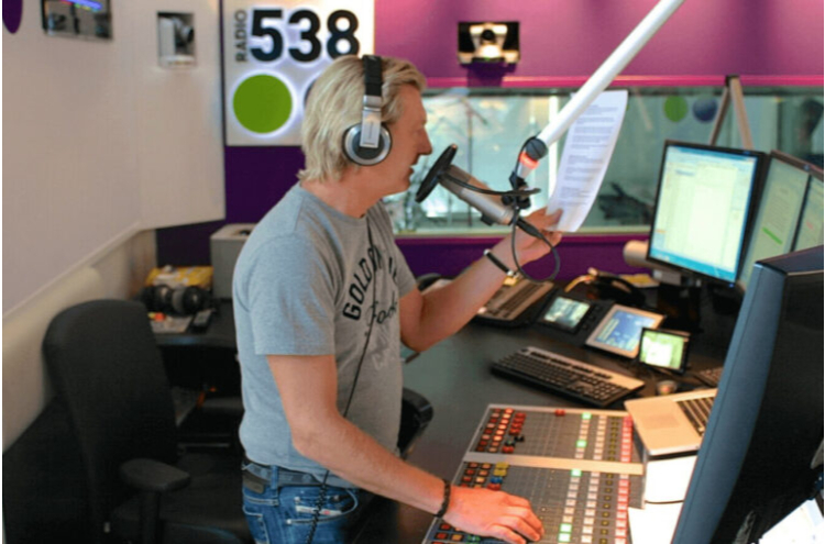 mister-mindset-radio-dj-750x495